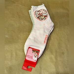 Strawberry Shortcake and Orange Blossom 2 Pairs of Ankle Socks. Shoe size 5-10